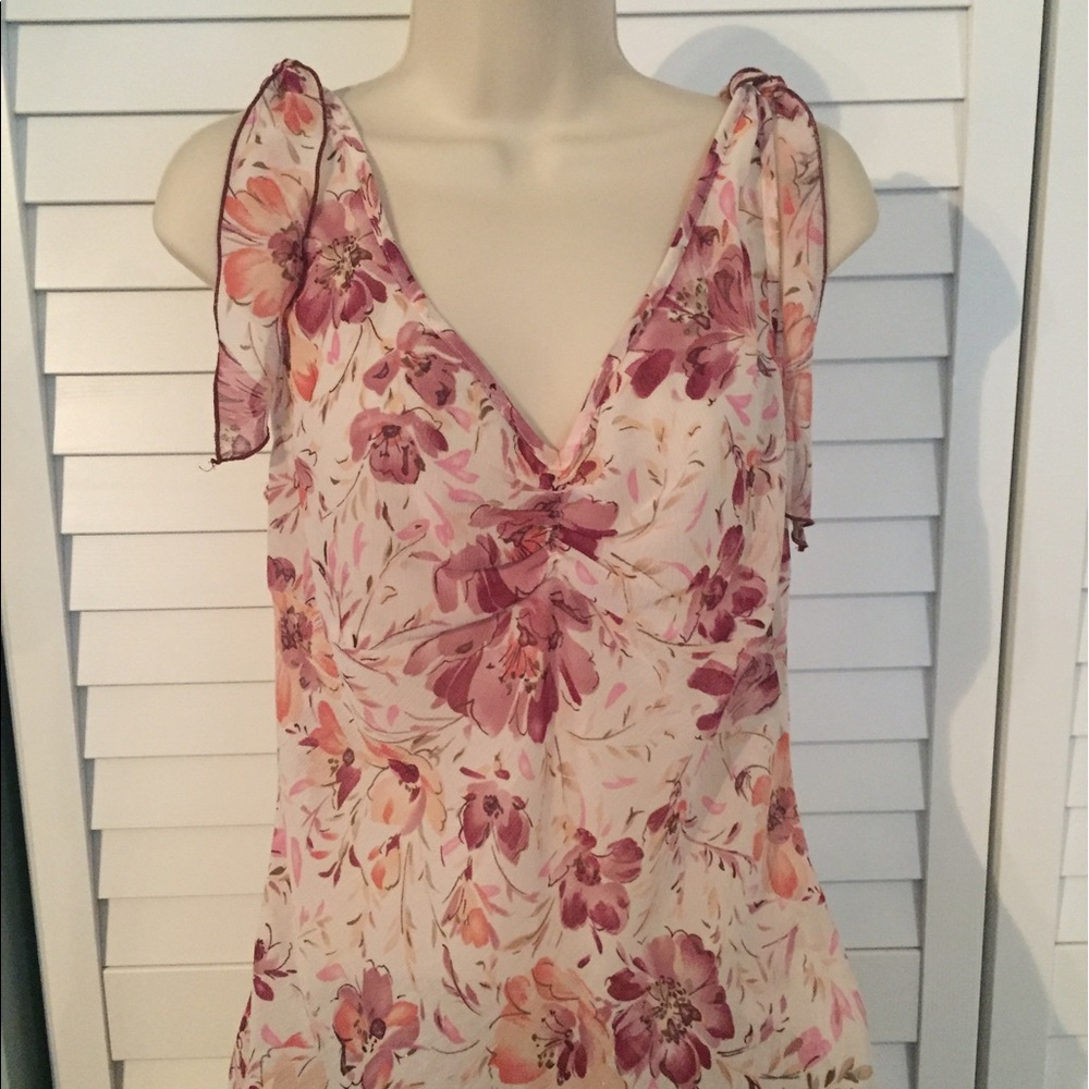 B. Moss - Tailor collection floral tank