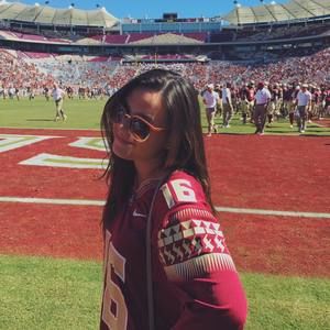 Meet your Posher, Jenna