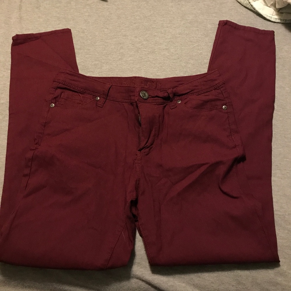 Burgundy skinnies