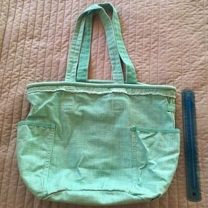 Thirty-one tote