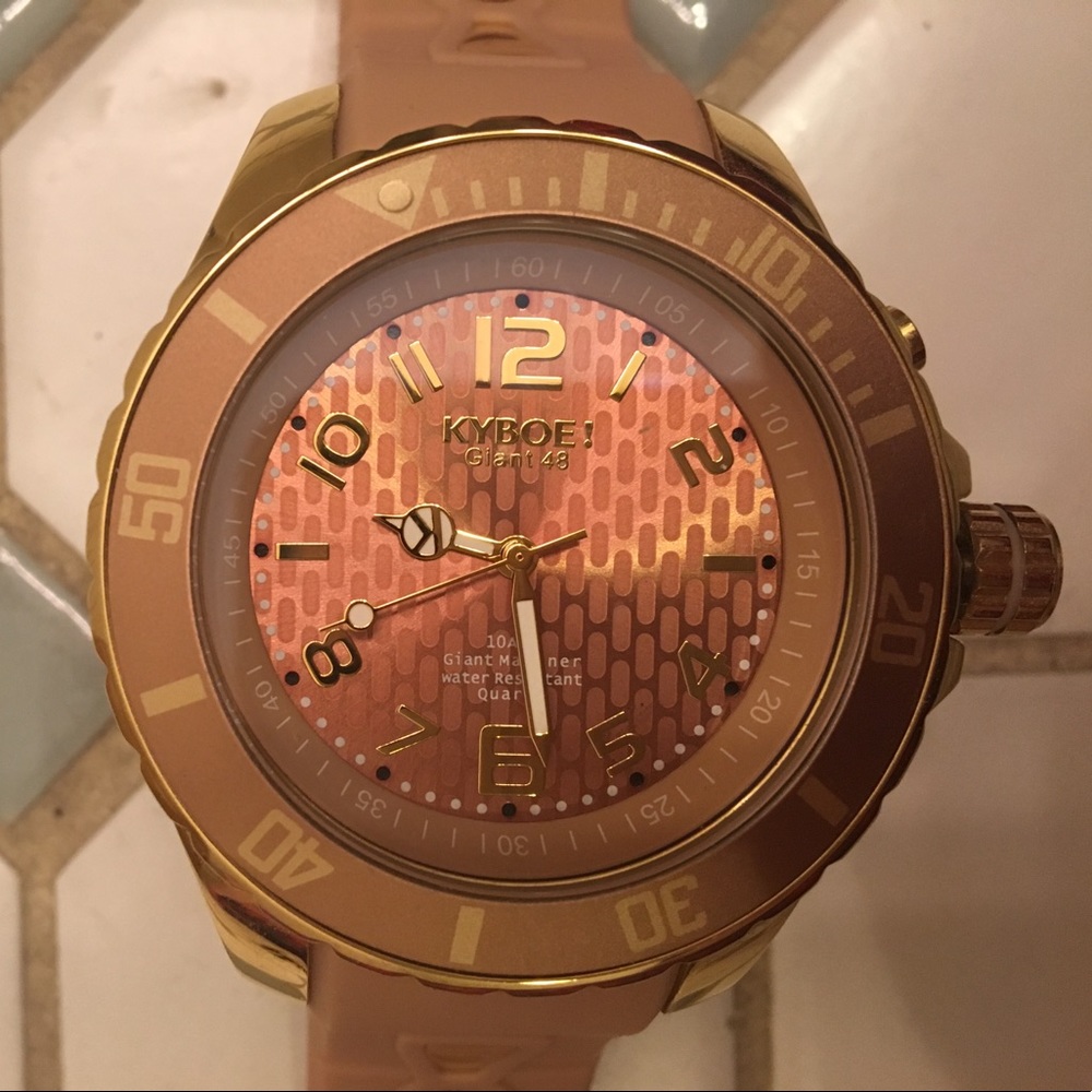 Rose gold Kyboe watch