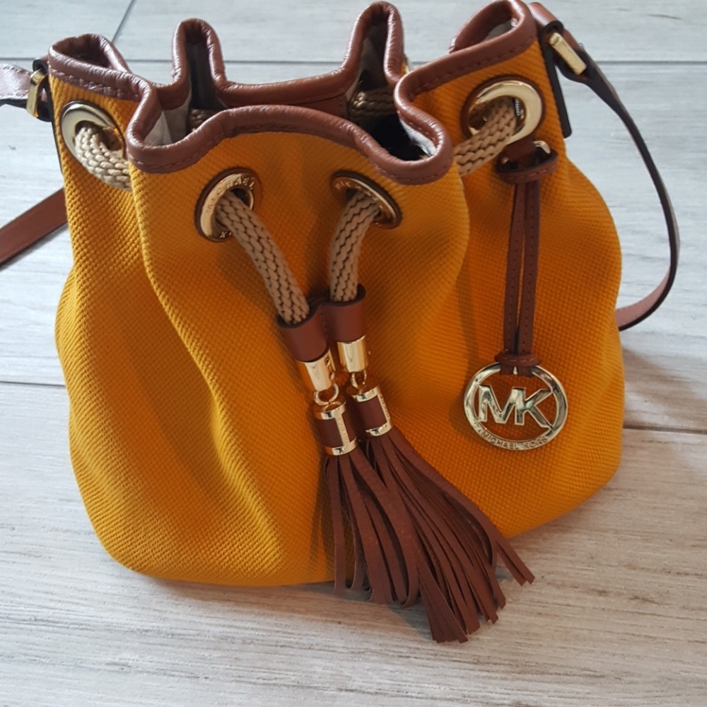 Cute Michael kors bag