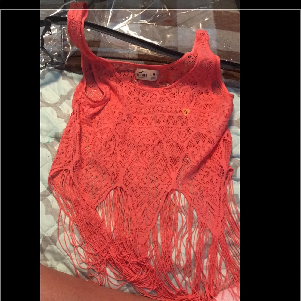 PINK HOLLISTER FRINGE CROP TOP