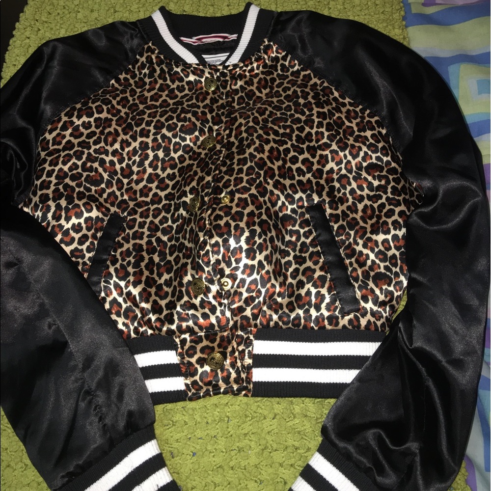 Bomber jacket