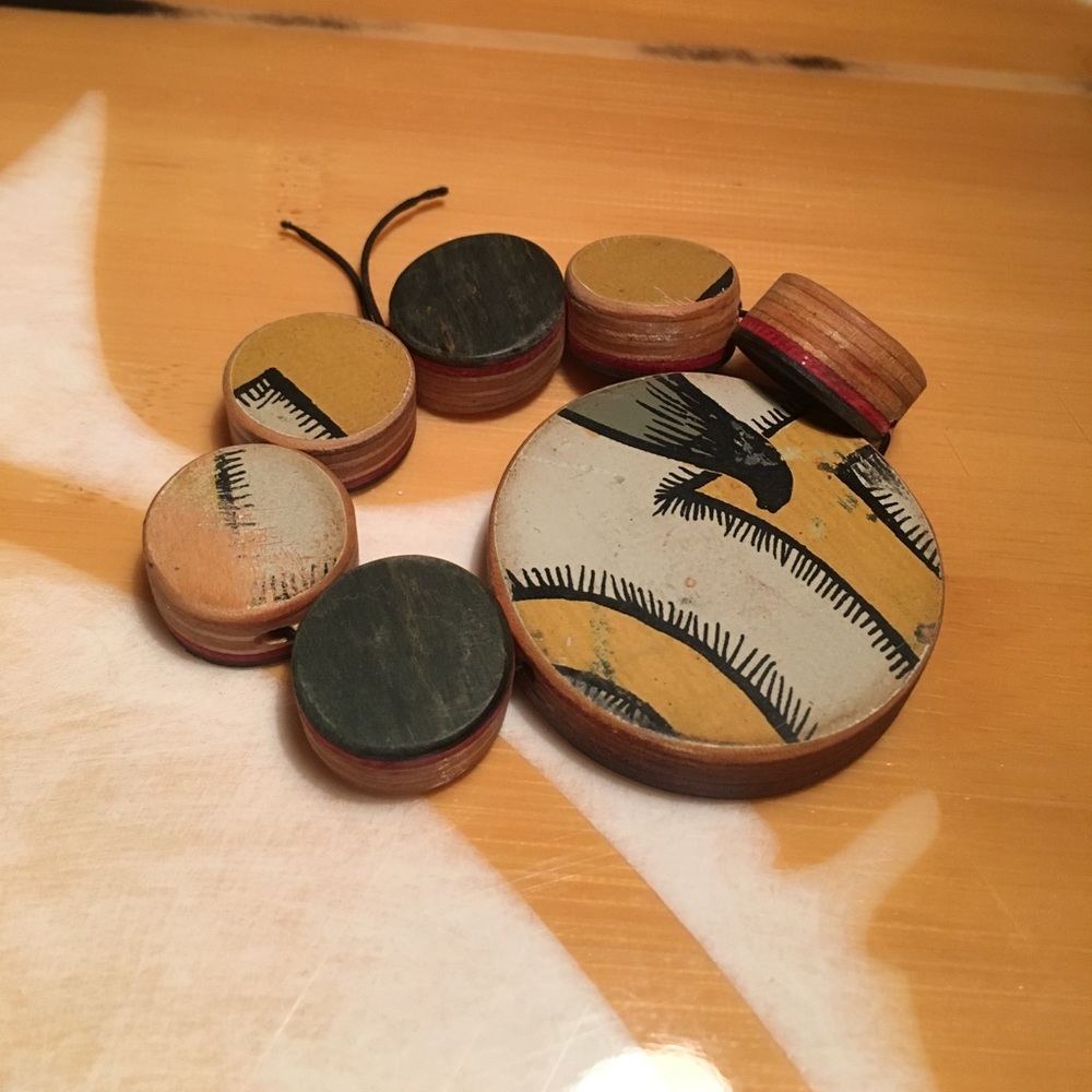 Bracelet made out of a skateboard ✌🏻☠️