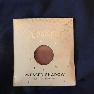 Pressed shadow