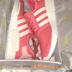 Adidas NMD pink