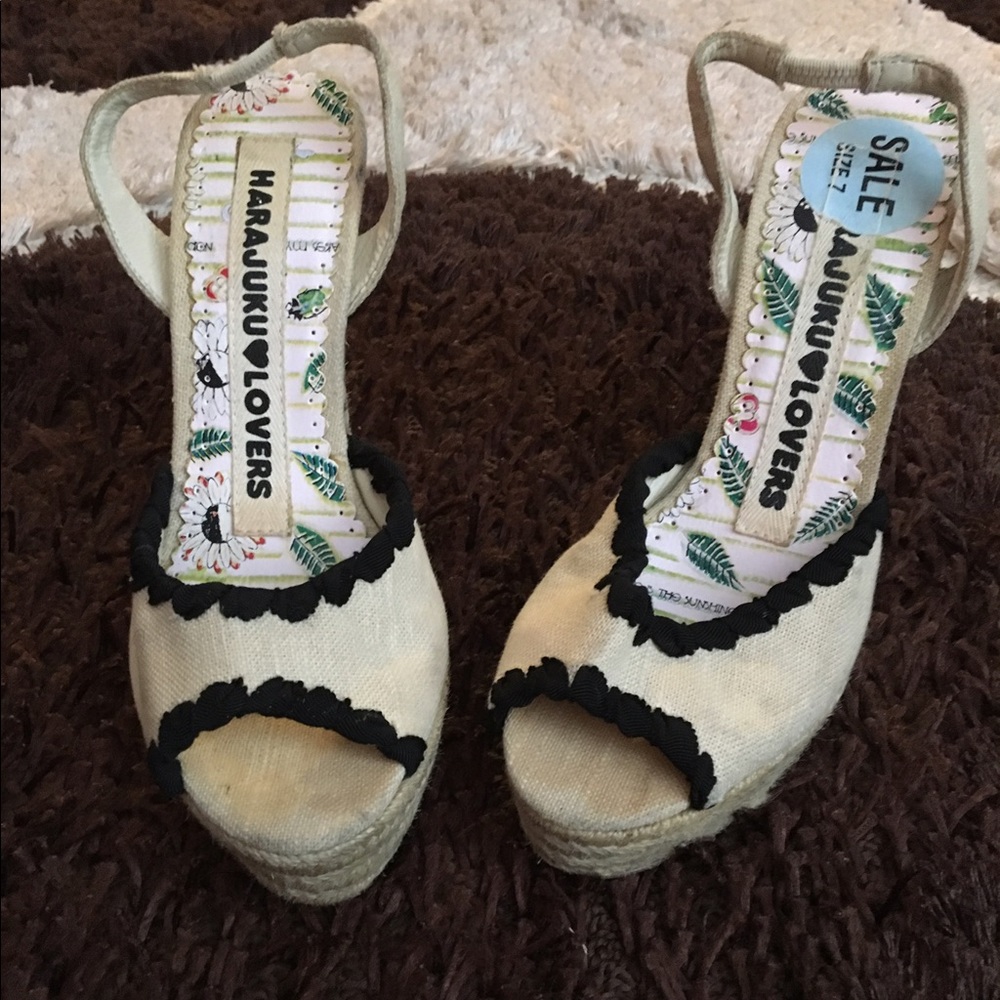 🌻HARAJUKU LOVERS, SIZE: 7, COLOR: TAN