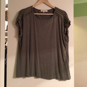 Rose + Olive short sleeve shirt