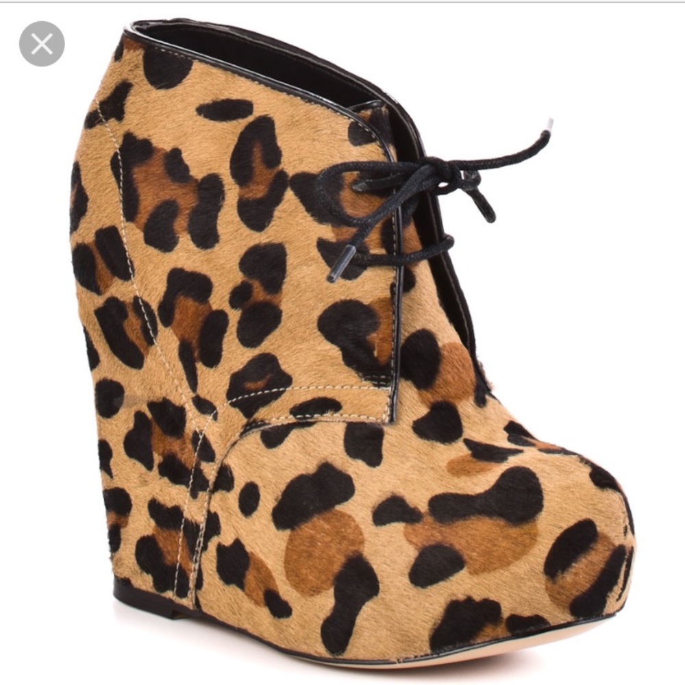 Steve Madden Leopard Piny Hair Platforms
