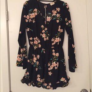 Long sleeve floral Romper