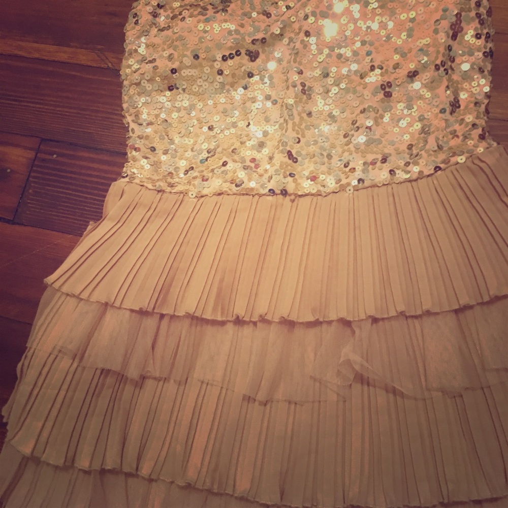 Strapless dress