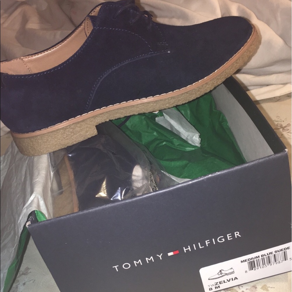 Tommy Hilfiger Suede oxfords