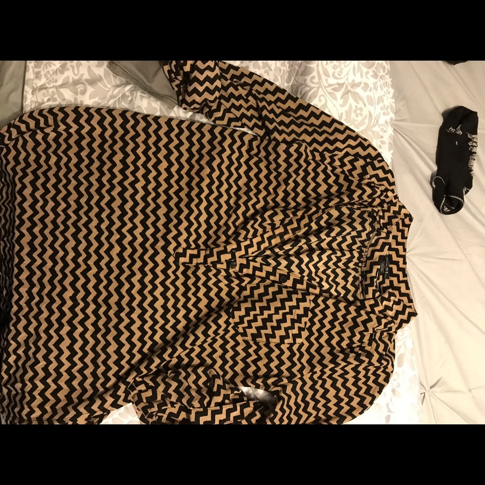 Chevron top