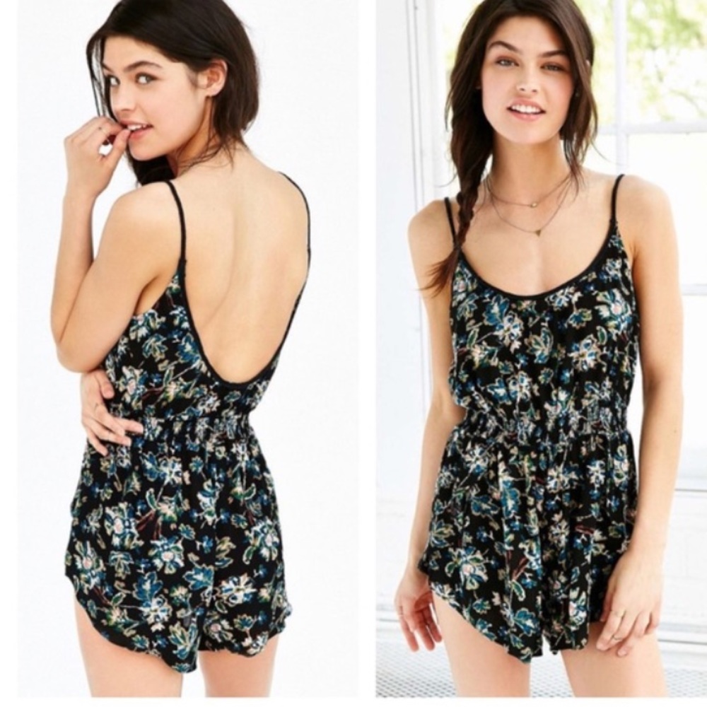 🌺🌙Ecote floral romper✨
