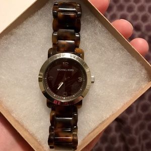 ⚠️READ DESCRIPTION!!⚠️ Michael Kors watch