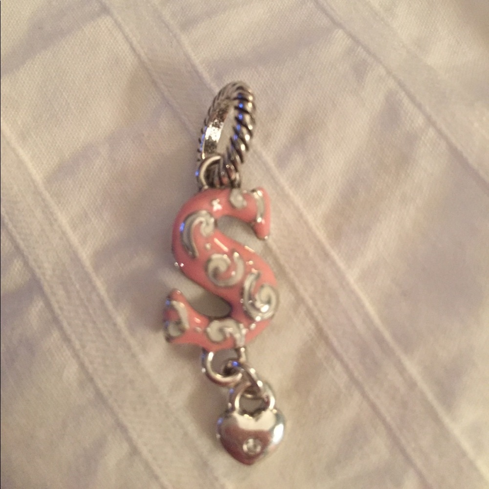 Brighton "S" Charm