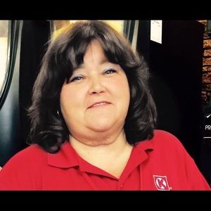 Meet your Posher, Lynn