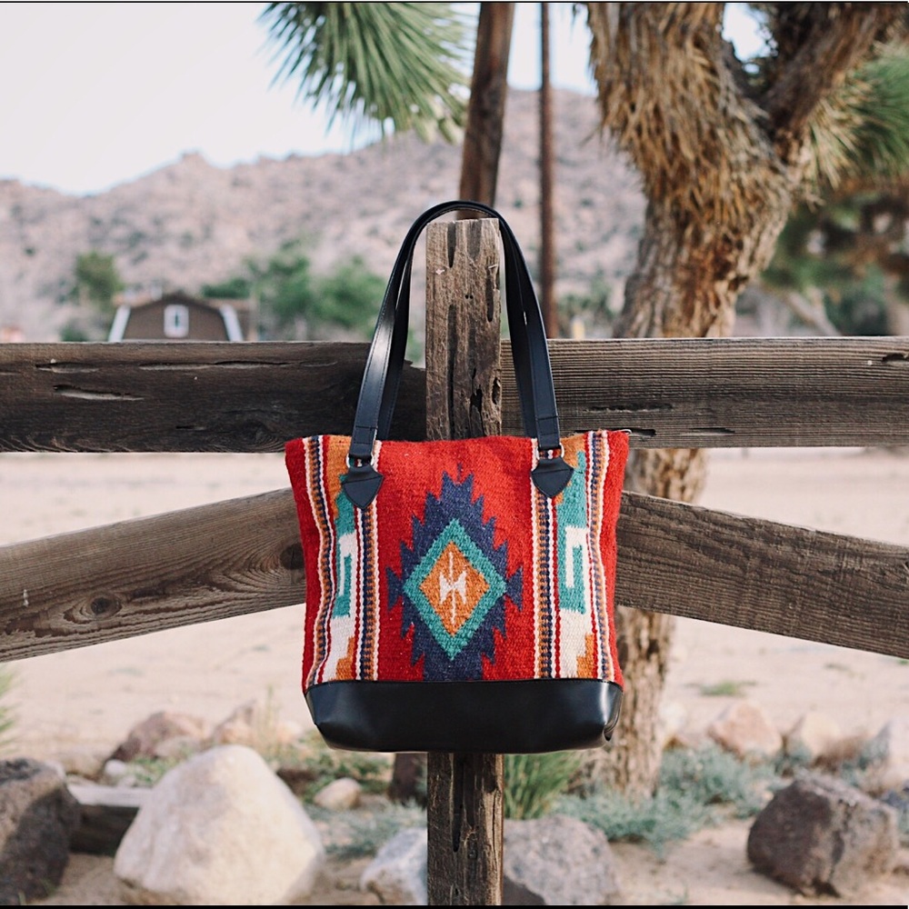 Mexican 100% wool tote