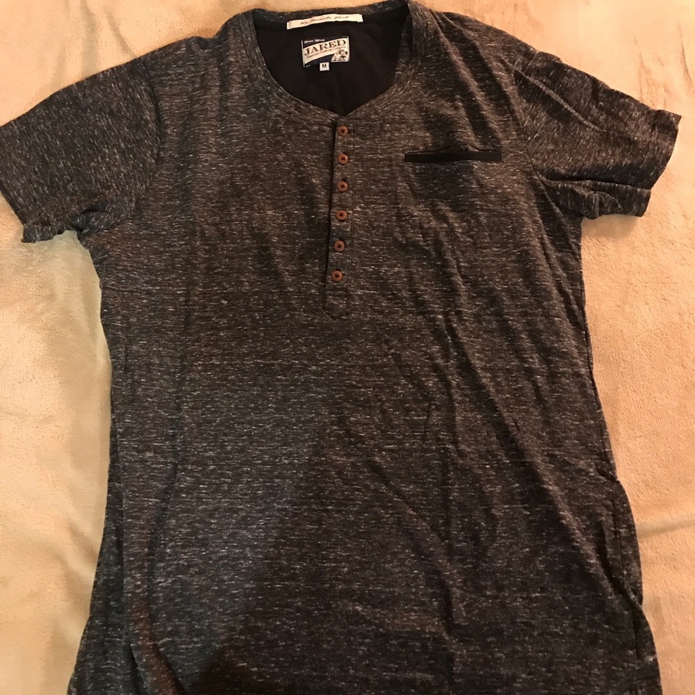 Henley t-shirt