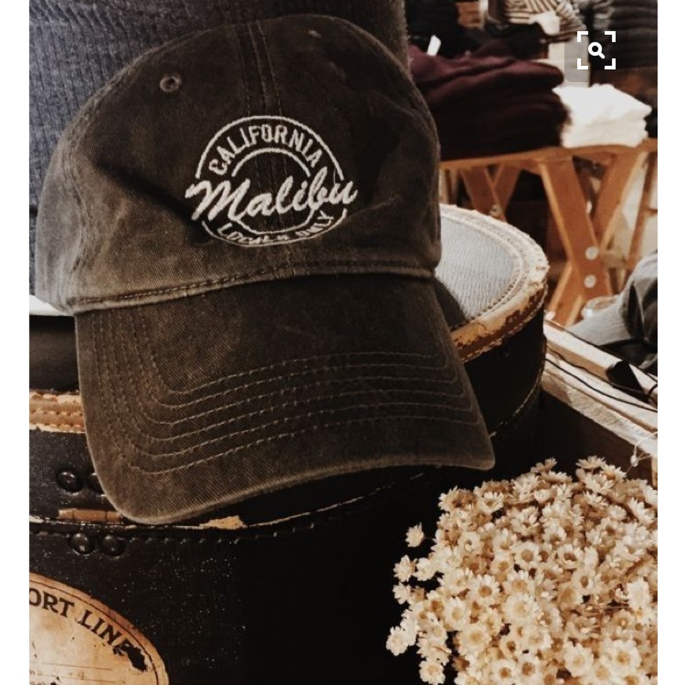 New York Brandy Melville Cap