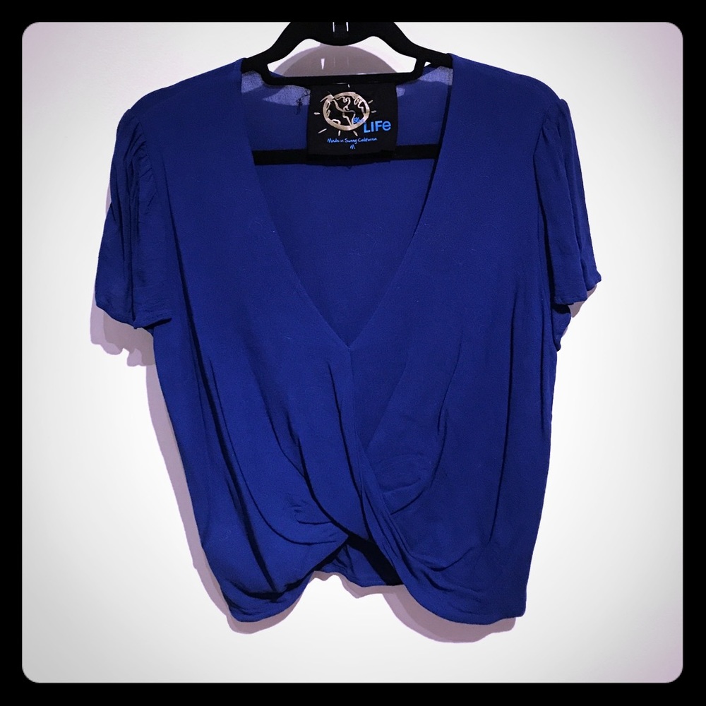 Blue shortsleeve blouse