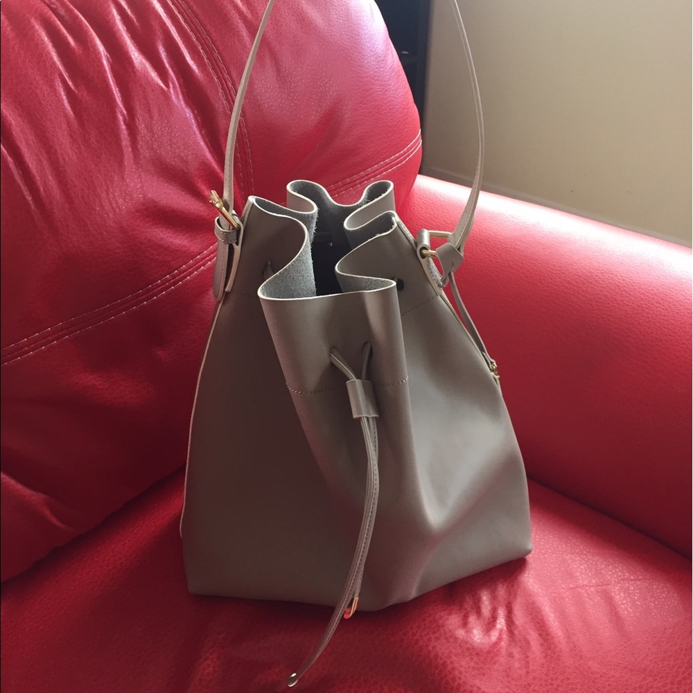 Vince Camuto bag