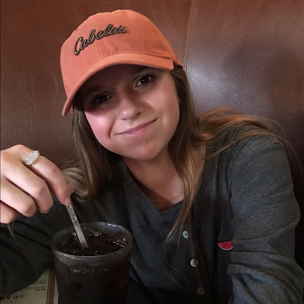 Meet your Posher, Madison