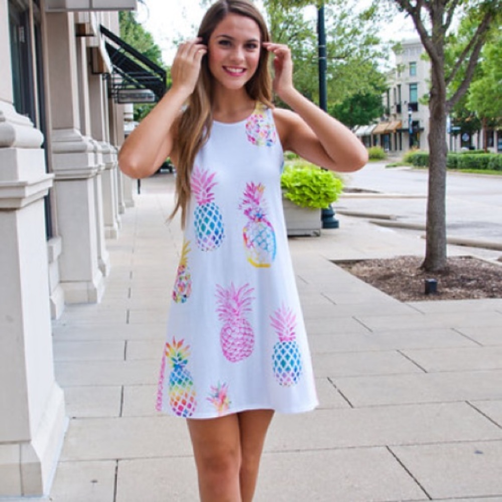 🙌SALE🙌 Last 1! Small & Medium Pineapple dress - Picture 4 of 8