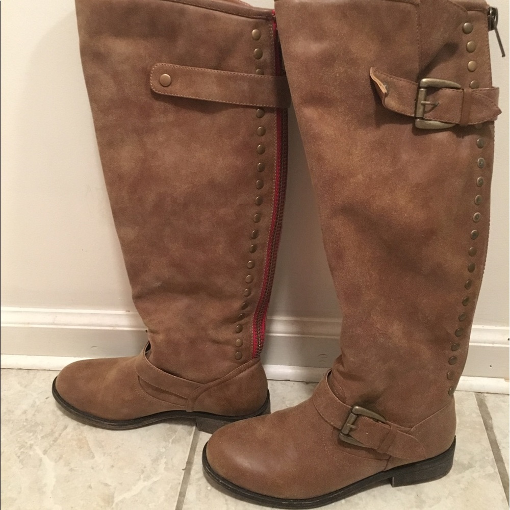 Brown Shi by Journeys Tall Boot Red Zipper SIZE 6