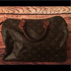 PRICEDROP FROM 250 Vintage Louis Vuitton Speedy 30