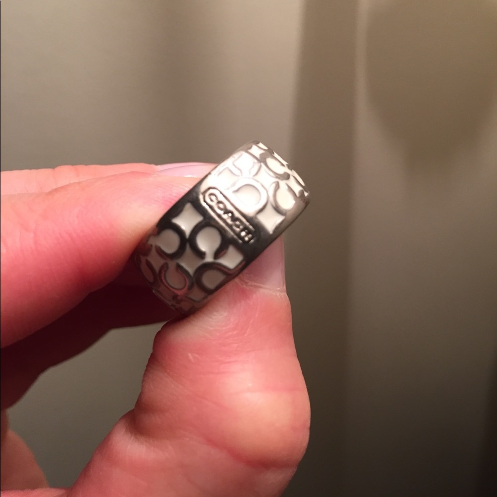 Coach Op Art Ring Size 6