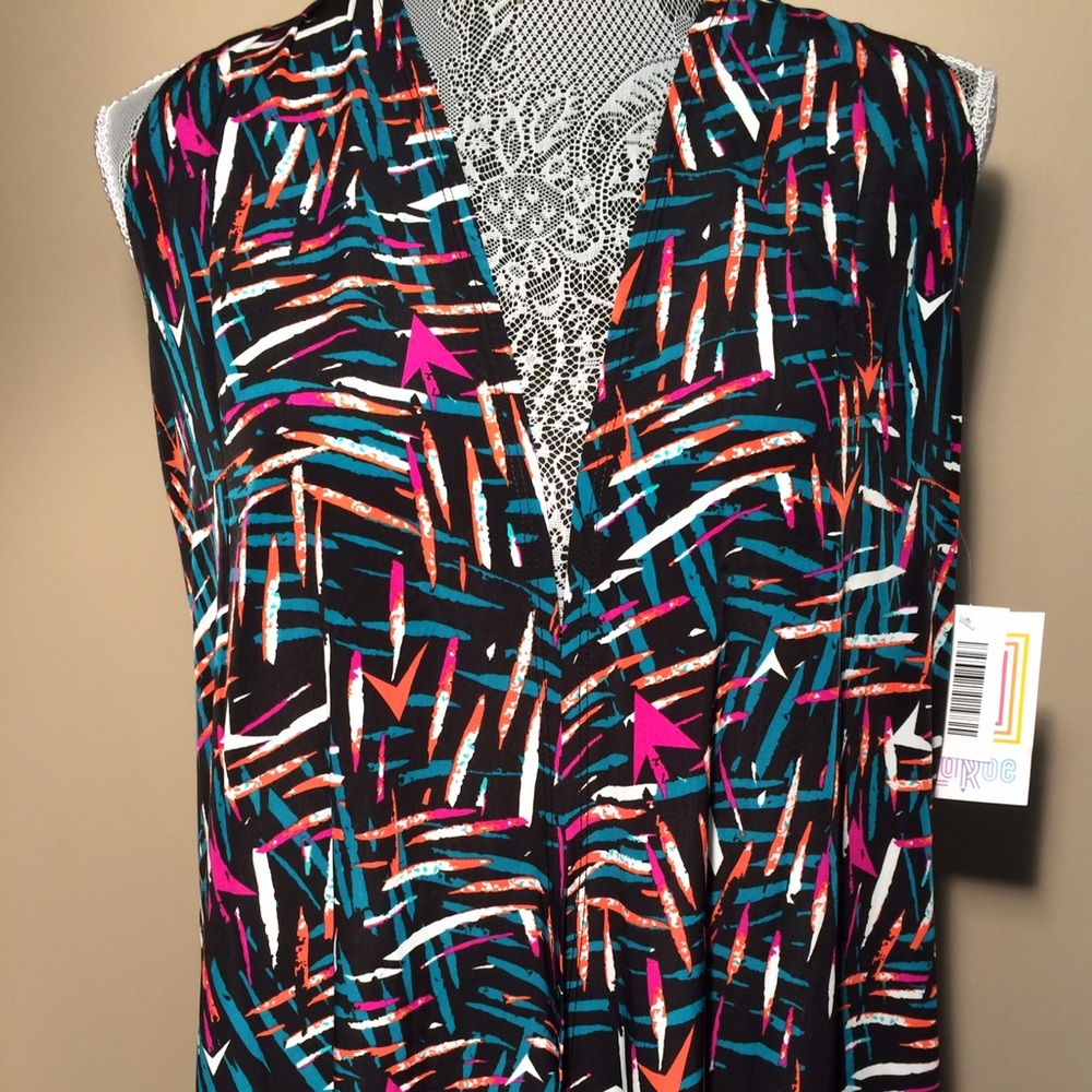 Lularoe small joy Long Sleeveless Cardigan nwt