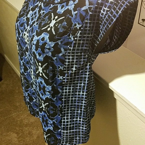 Geometric top - Picture 3 of 8