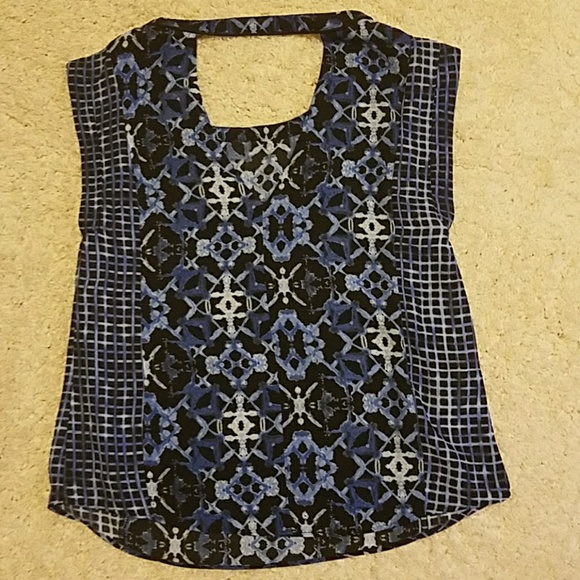 Geometric top - Picture 8 of 8