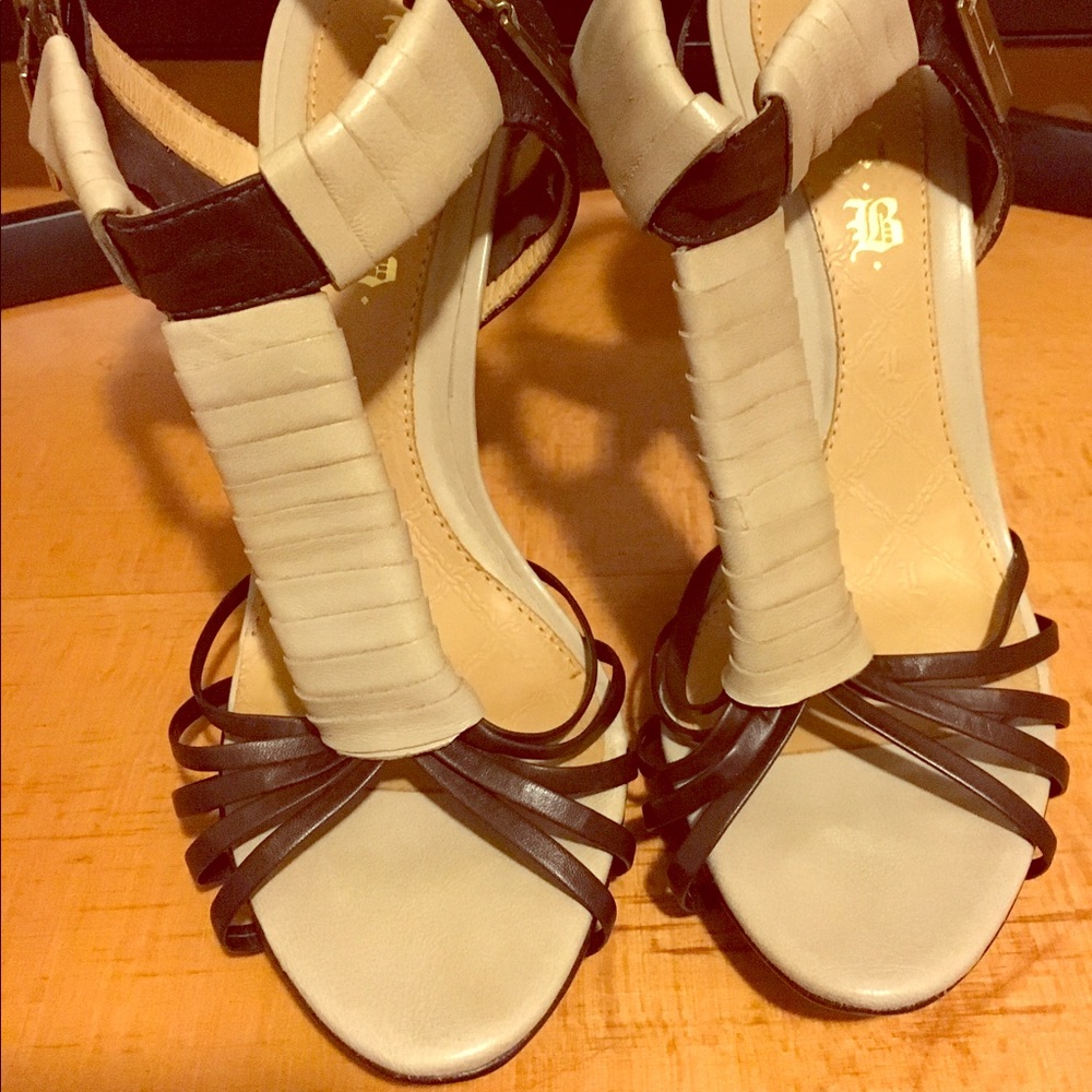 LAMB leather strapped shoes