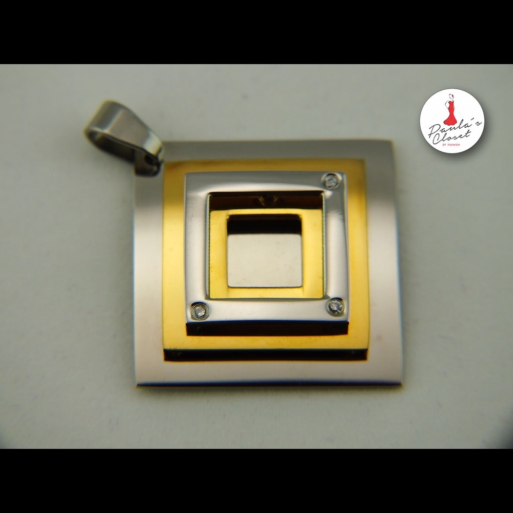 Beautiful sterling Pendal