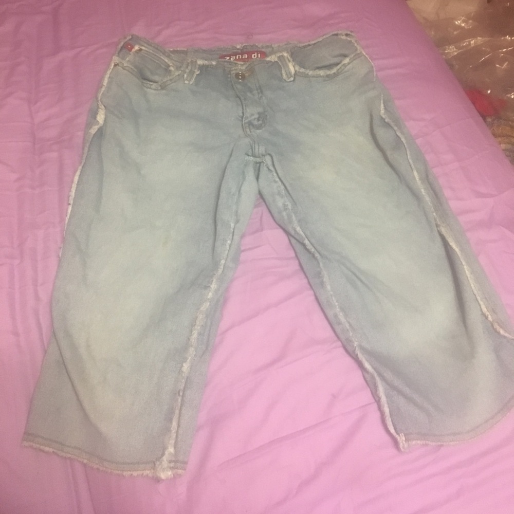 Jean Capris With Jean Fringe On All Linings