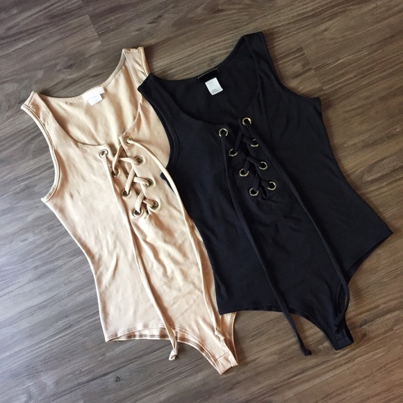 Black Lace-Up Bodysuit - Picture 4 of 4