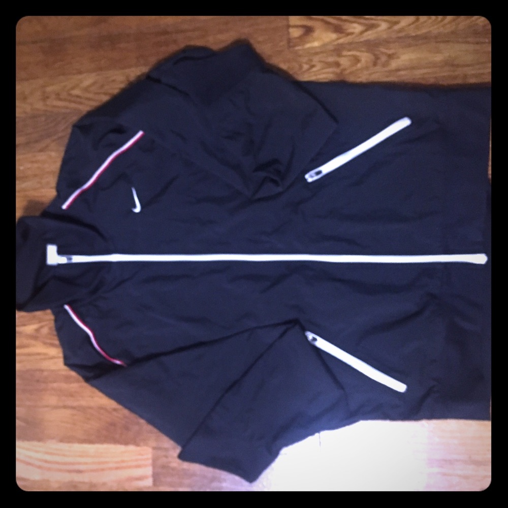 Nike lightweight jacket