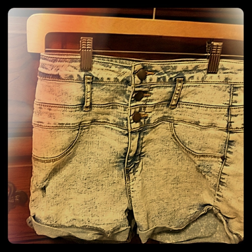 Acid wash jean shorts