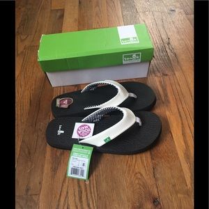 Sanuk flip-flops
