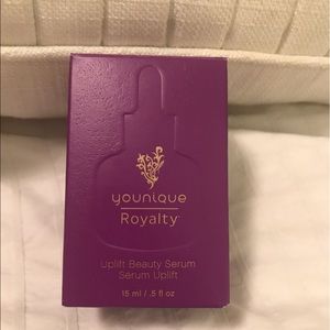 Younique Uplift Beauty Serum