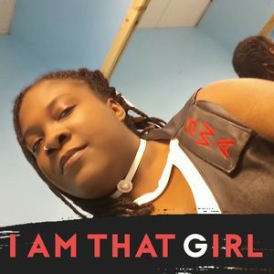 Meet your Posher, Dominique