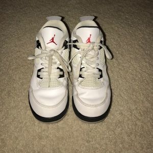 Boys size 2Y Jordan's.