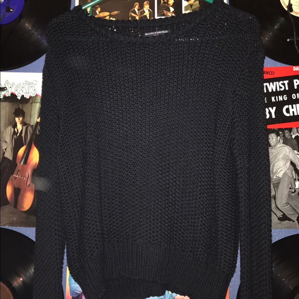 Brandy Melville sweater