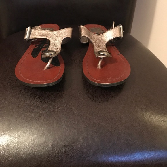 DV 6.5 silver sandals - Picture 2 of 2