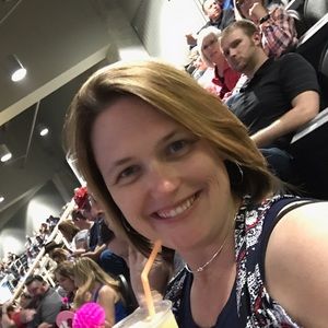 Meet your Posher, Beth