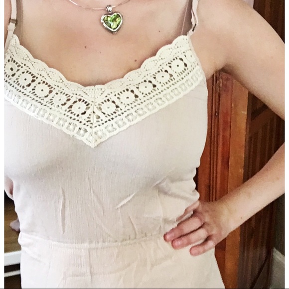 LIQUIDATION SALE - Picture 2 of 4