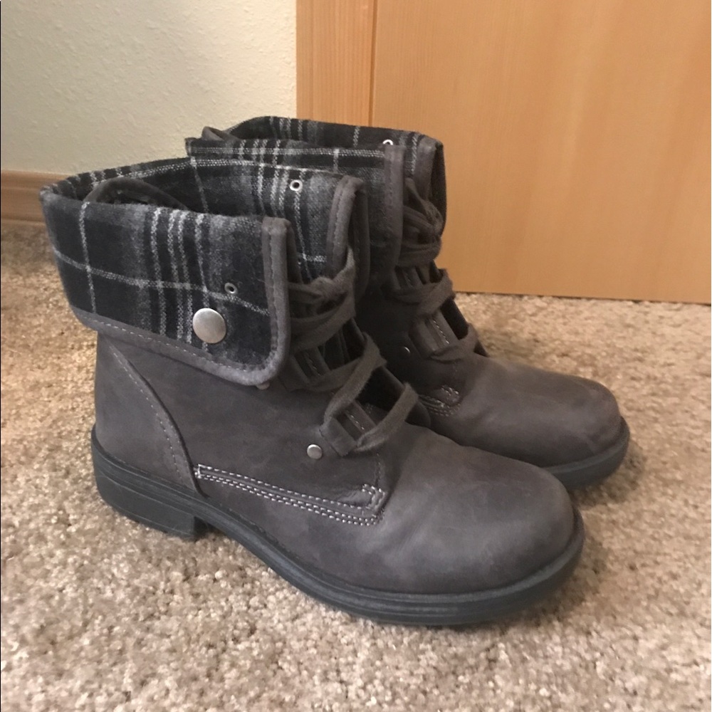 Combat booties